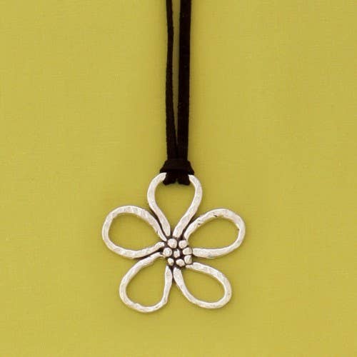 Daisy Suede Cord Necklace
