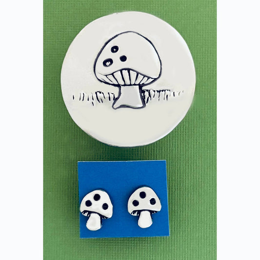 Mushroom Tiny Box w/stud earrings