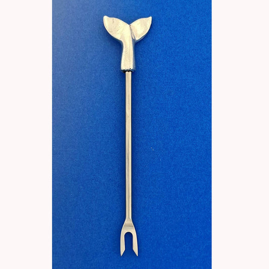 Whale Tail Pick