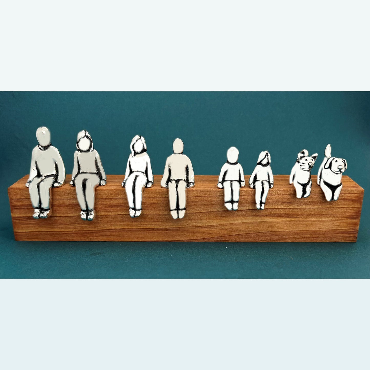 Family Set w/Wood (9pc)
