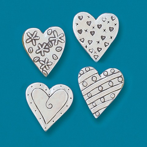 4 Hearts (4 pc) Med. Magnet Set