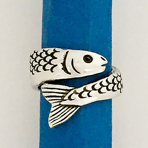 Fish Wrap Adjustable Ring