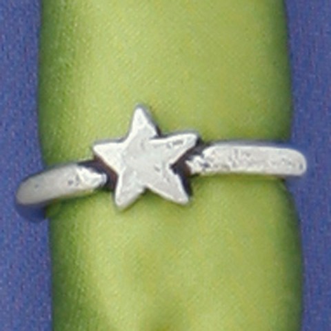 Star Charm Ring