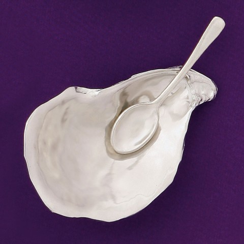 Oyster Shell Salt Cellar w / spoon