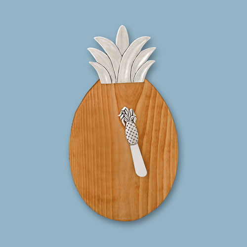 Pineapple Shaped Cutting Board with Logo 