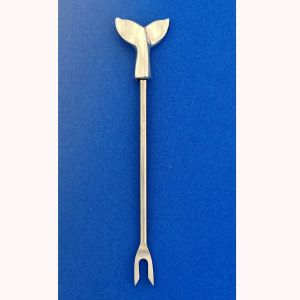 Whale Tail Pick