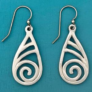 Curve Earrings