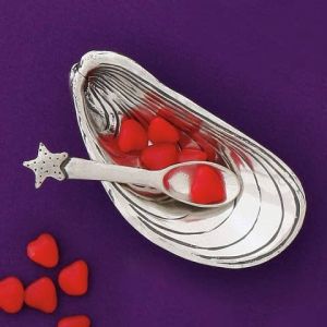 Mussel Shell Salt Cellar w/spoon