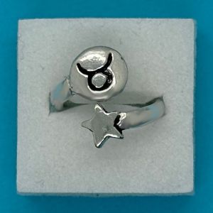 Taurus Adjustable Wrap Ring 