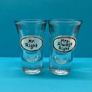 Mr. Right/Mrs. Always Right (BOXED)